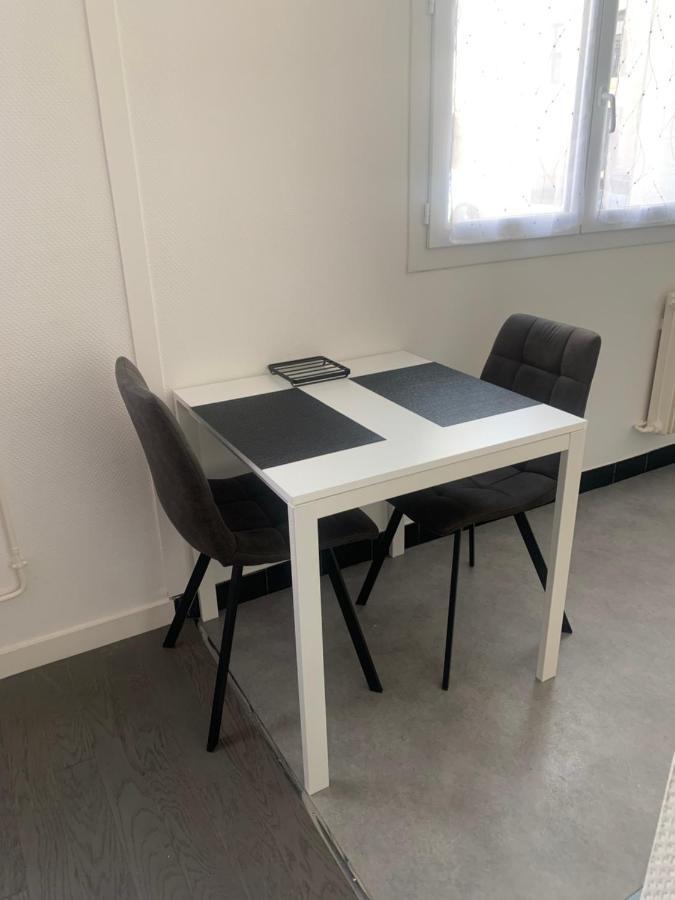 Location 2 Pers Centre Historique De Quimper Apartment Bagian luar foto